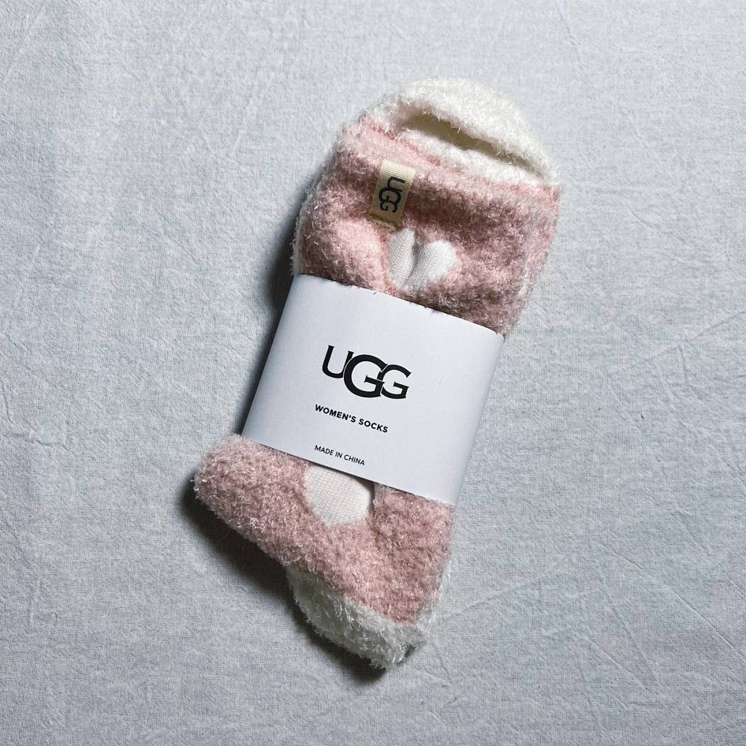 UGG NEW Towel Socks - Image 14