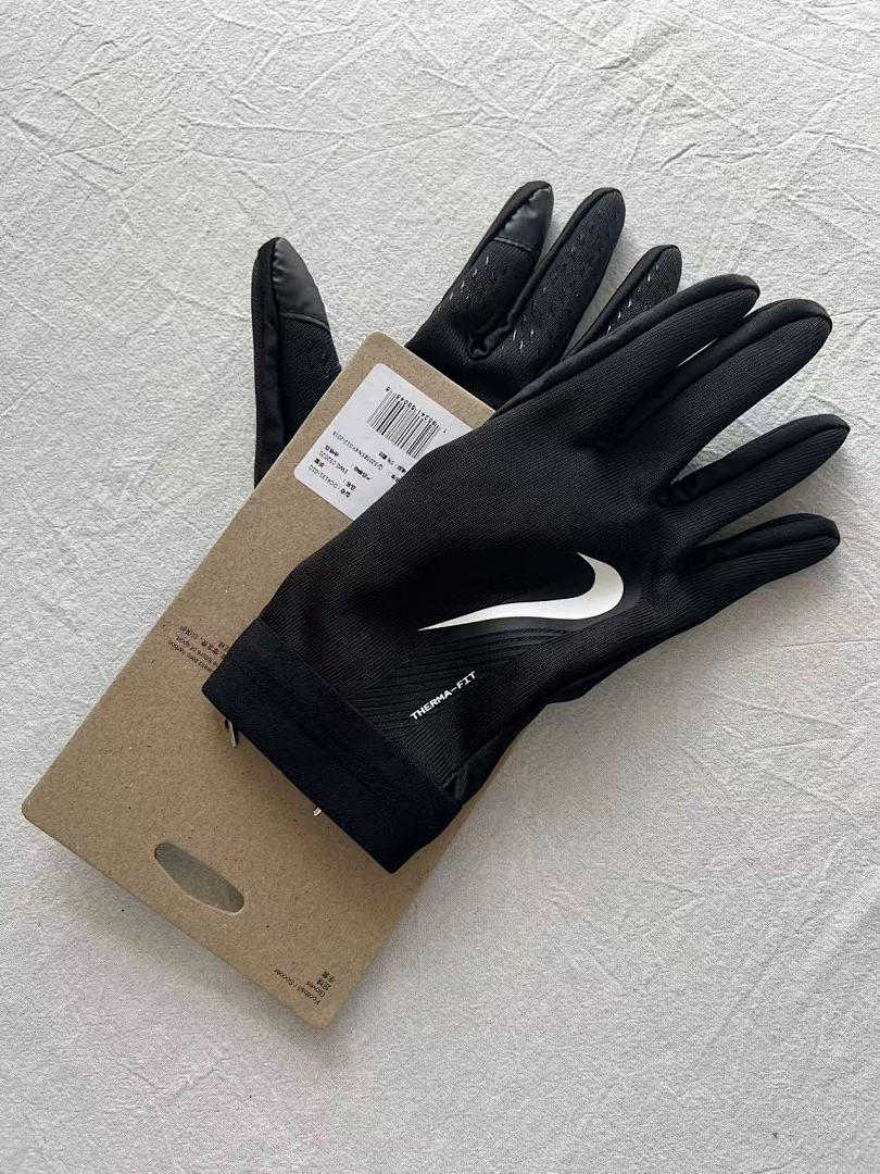 Accessiories Glove Label - Image 2