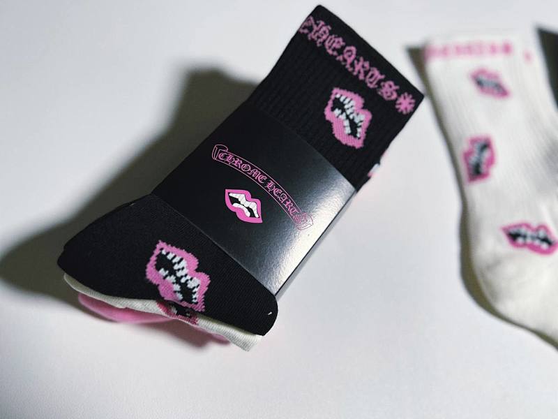 Chanel Chanel 1: 1 Chrome Pink 2022 Towel Socks, photo 1