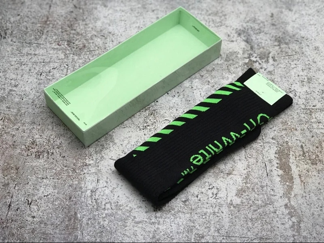 Accessiories OFF WHITE 19Ss Towel Socks With Box - Image 17