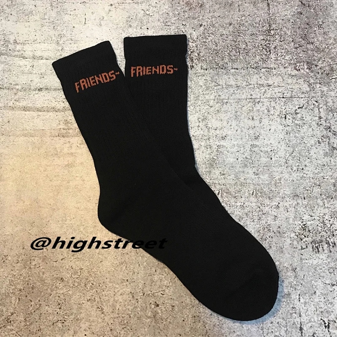 On Running Vlone Friends Soocks - Image 4