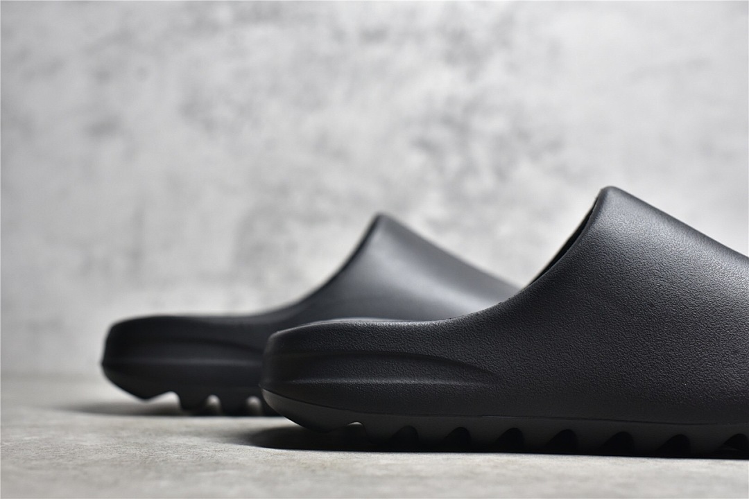Christian Louboutin Yeezy Slipper (Black) - Image 2