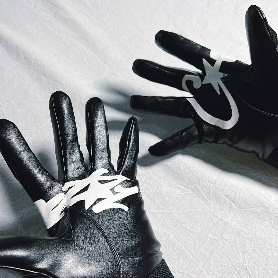 Hats CO Leather Glove Black With Packaing - Image 5