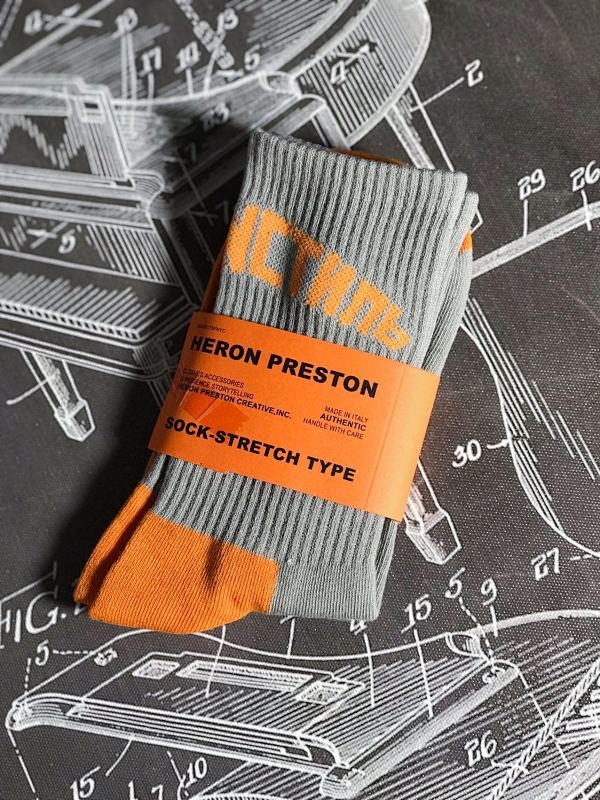 On Running On Running Heron Preston Grey Socks, photo 1