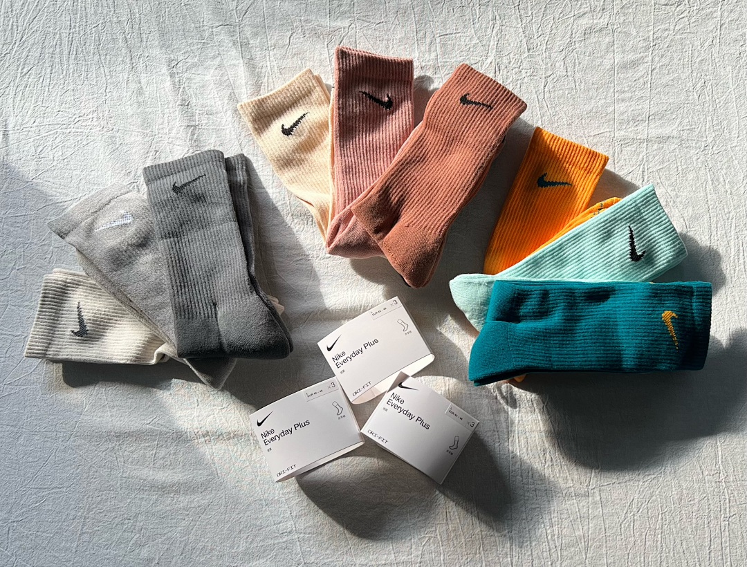 Accessiories NK New Color Towel Trick Socks 3 Pac A Set - Image 2