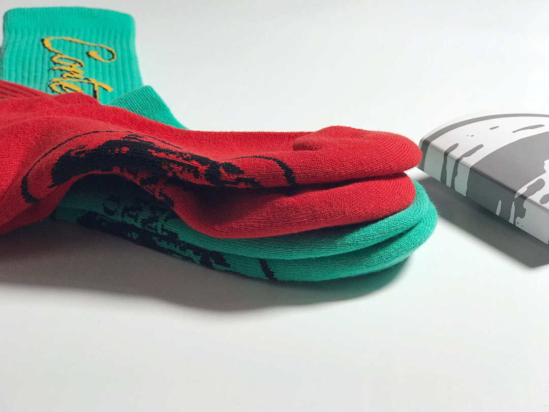 Accessiories Co 2022 Red And Green New Socks Towel Bottom - Image 13