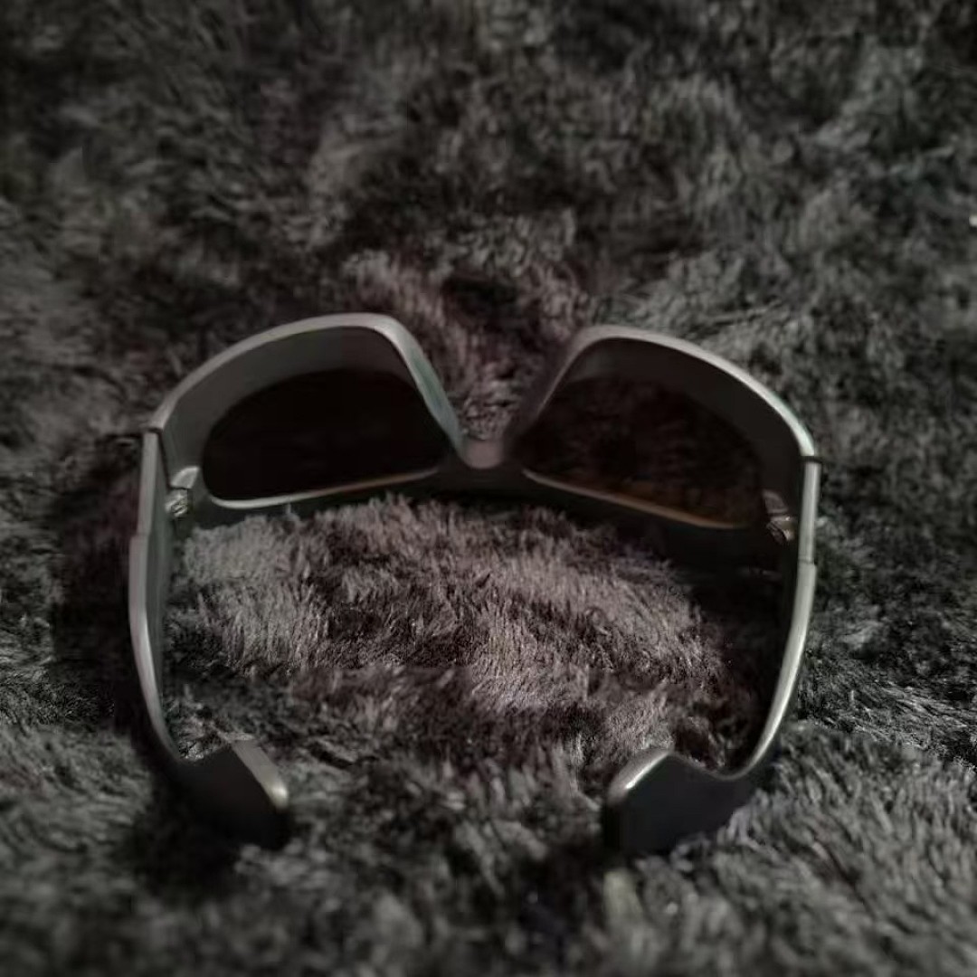 Accessiories GLASS Yupoo - Image 9