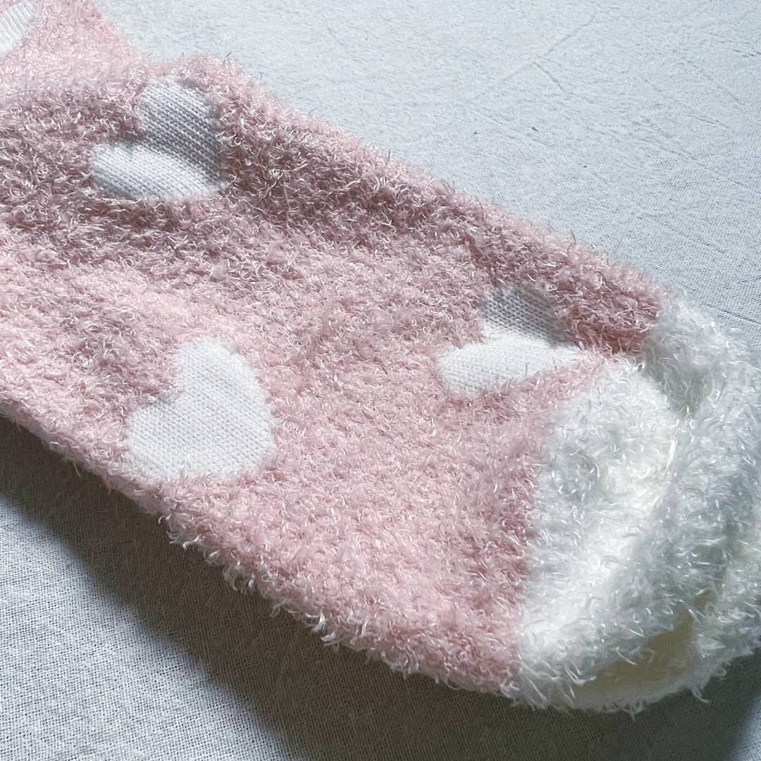 UGG NEW Towel Socks - Image 15