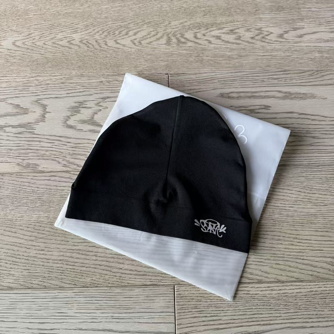 Accessiories SYNA SEAMLESS HAT (BLACK/SILVER) - Image 11