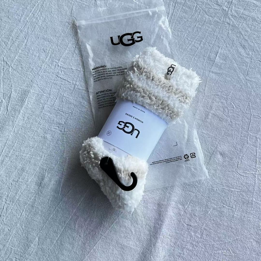 UGG Soft Fuzzy Socks - Image 12