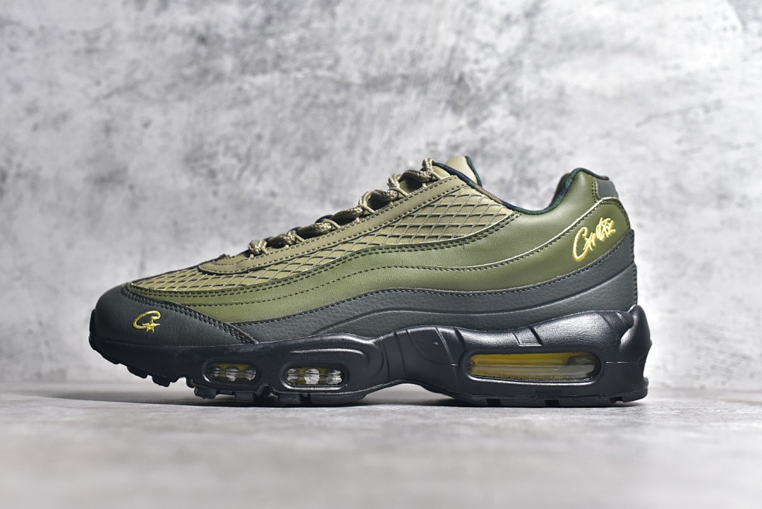Accessiories Co X NK Air Max 9