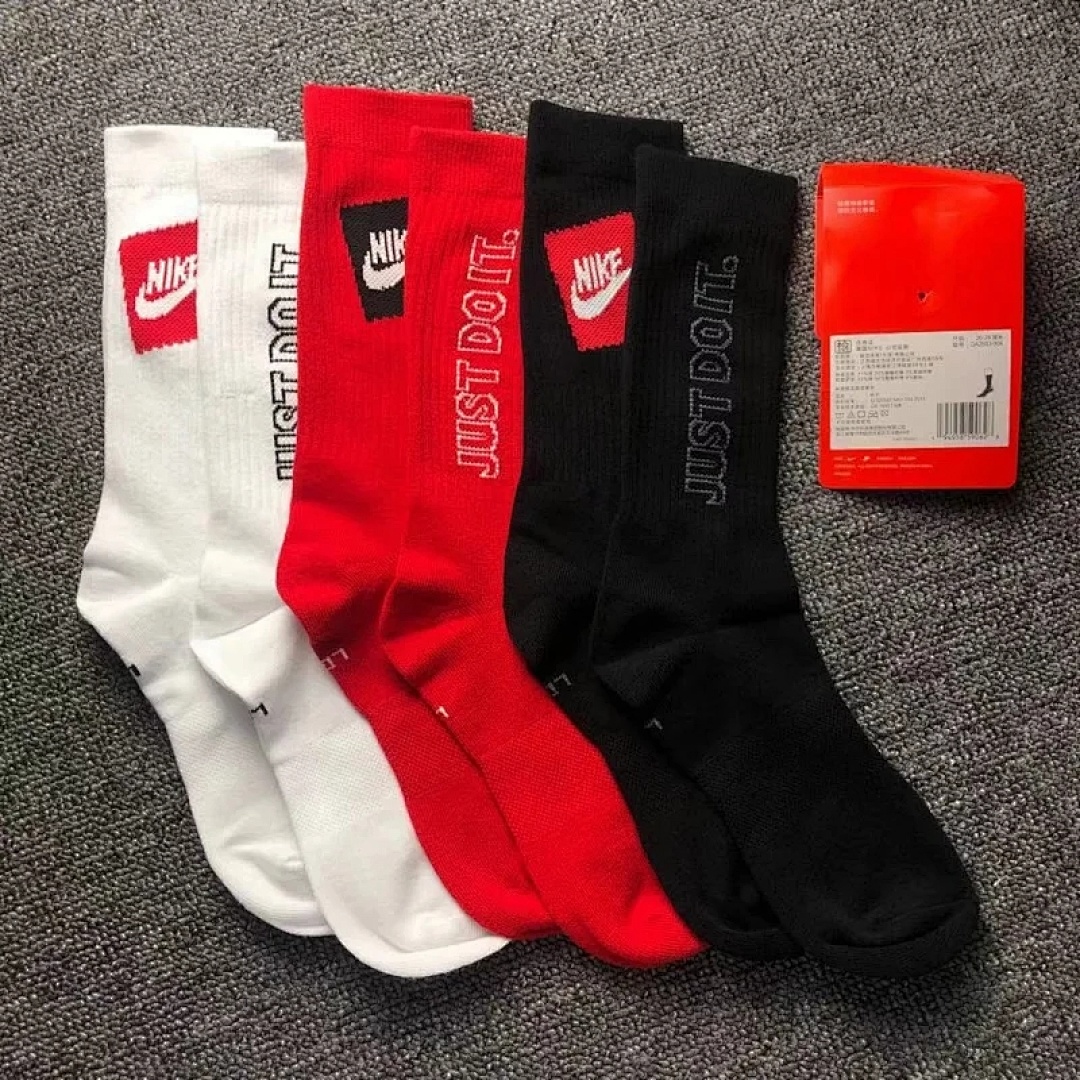 Accessiories NK Essential 3 Pairs - Image 6