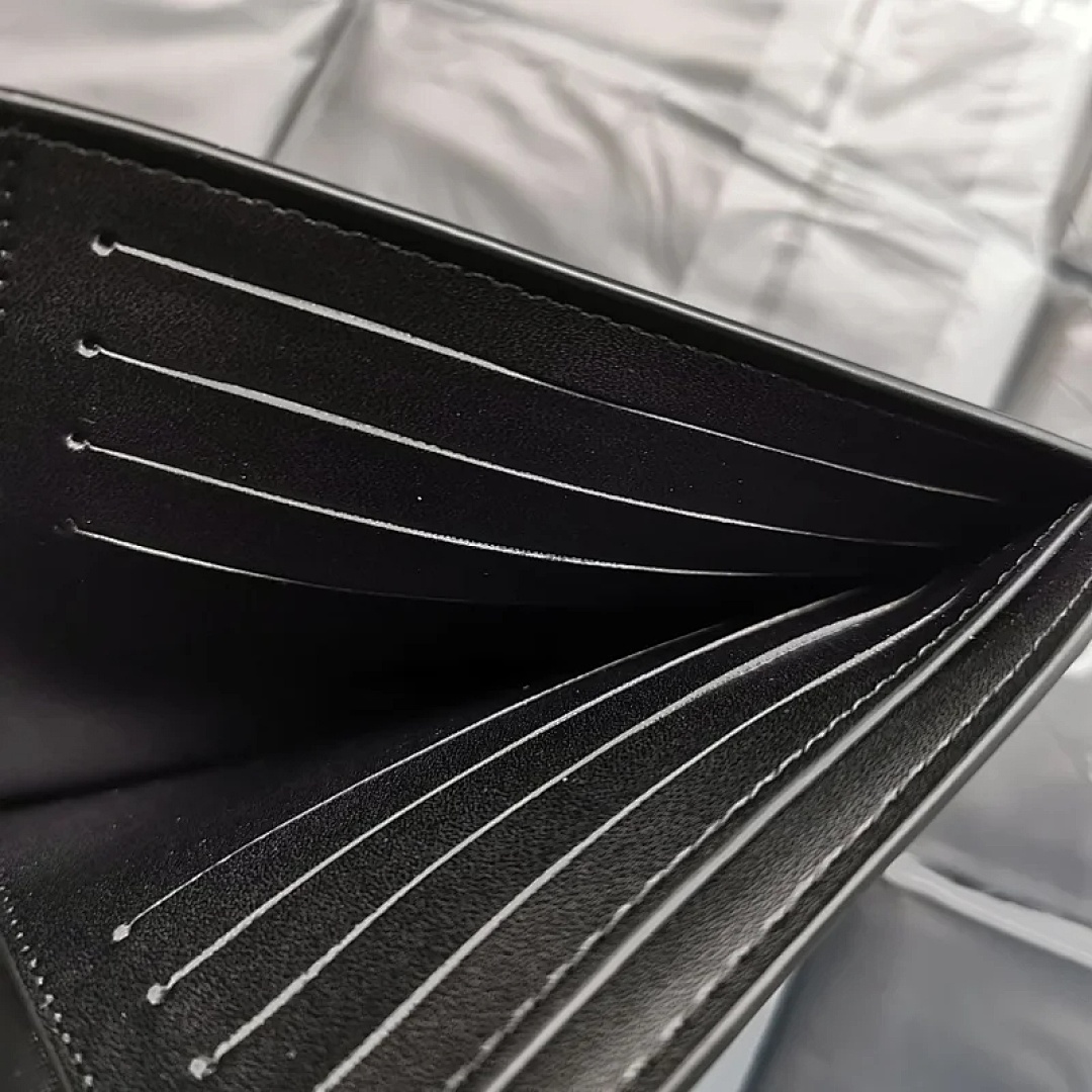bag/homeware/accessories 1:1 Off-White BI-Fold Wallet - Image 9