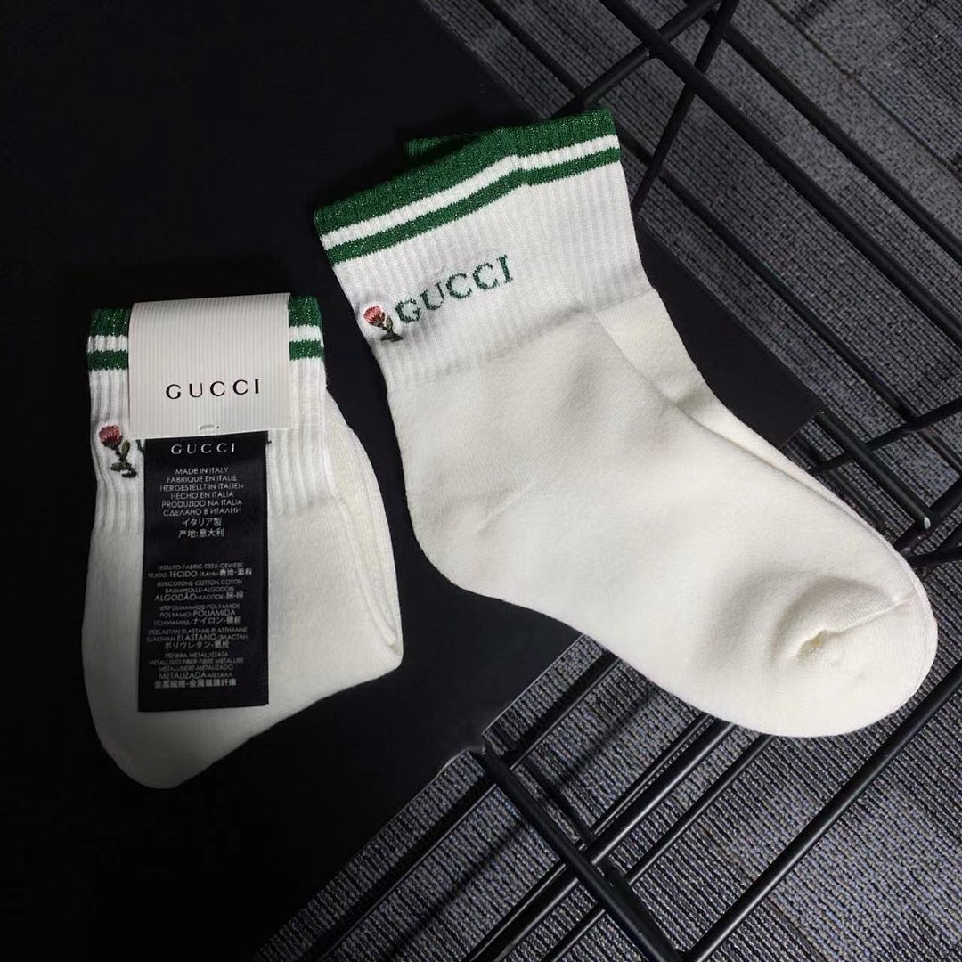Accessiories Small Floral Embroidered Fleece Sole Socks - Image 5