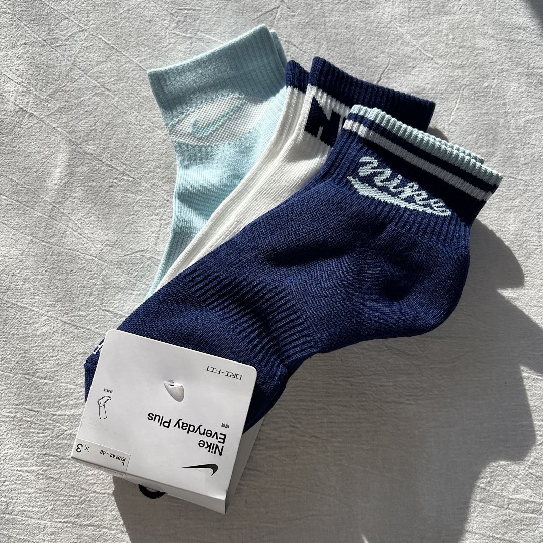 Accessiories 3 Pairs One Set Towel Bottom Socks - Image 3