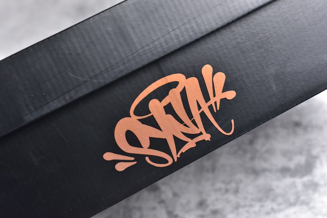 Accessiories Air Max 95 X Syna World Central Cee (Black Rose Gold) - Image 15