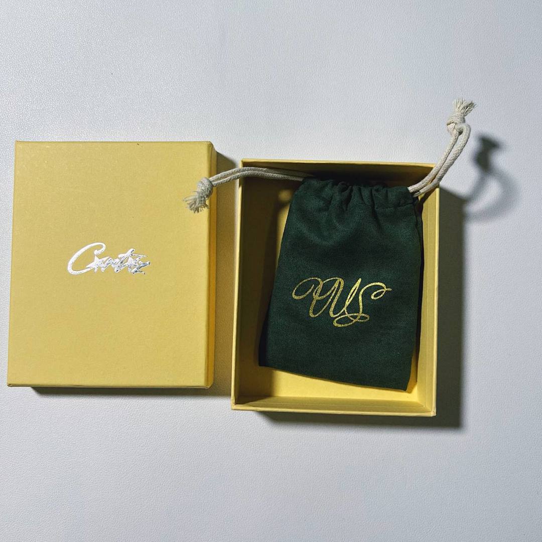 bag/homeware/accessories In Stock! CRT*Z Green Card Holder - Image 10