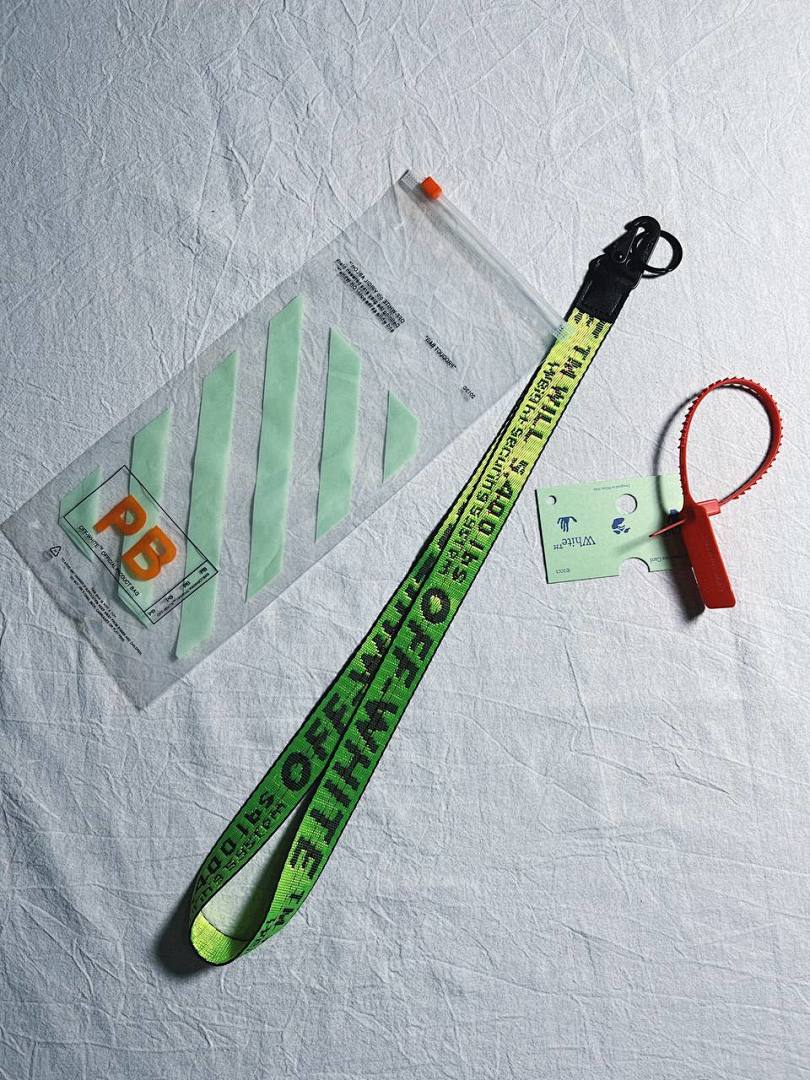 Chanel OFF WHITE Green Lace