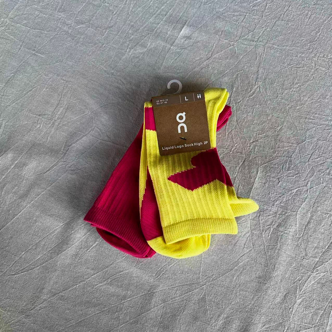 UGG ON Socks 2 - Image 4