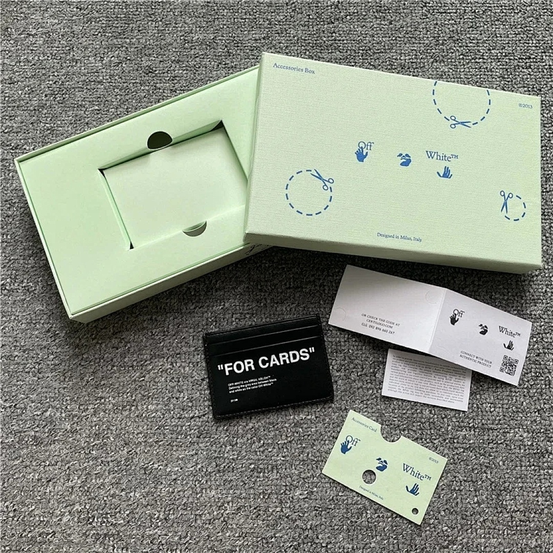bag/homeware/accessories Off White FOR CARDS 2023 Top Grain Khaki (Real Leather) - Image 3