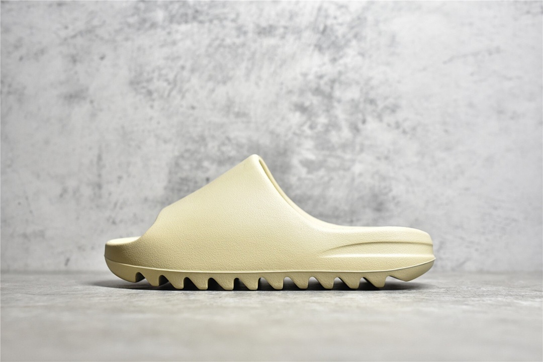 Accessiories Yeezy Slipper Bone Floral ——Biggest To Size 48.5 - Image 2