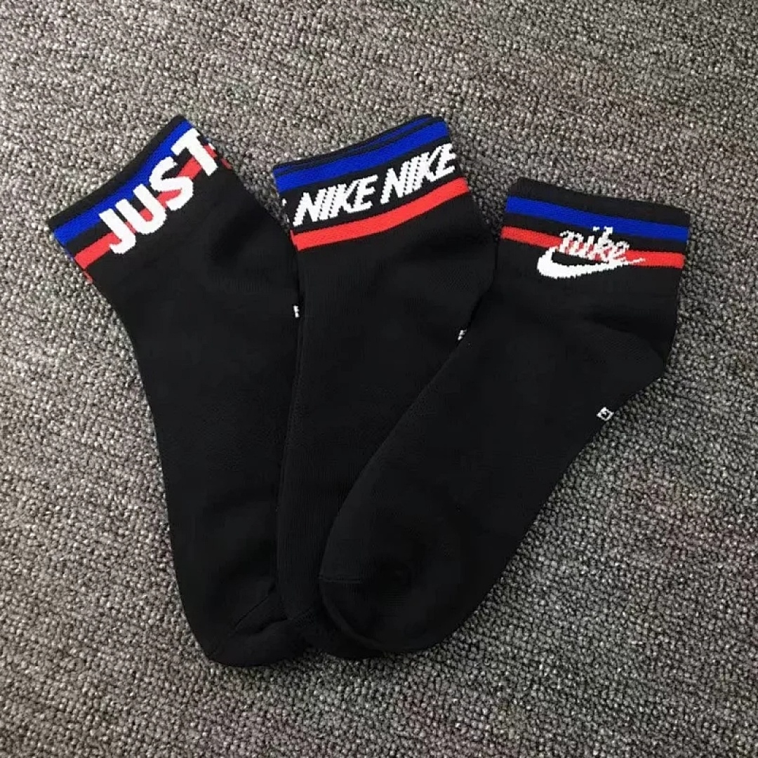 Accessiories NK Socks Red Blue Striped Three Pairs - Image 5