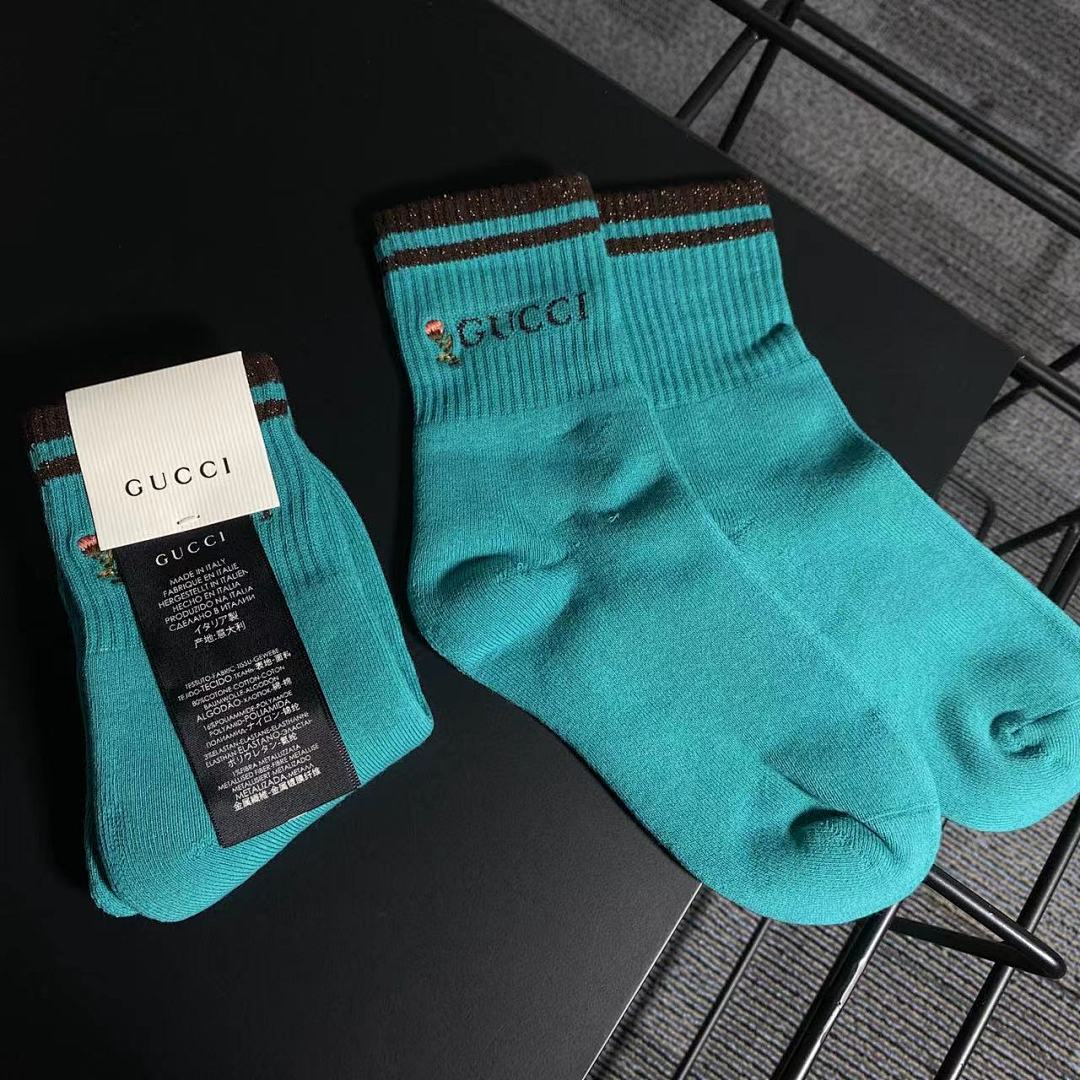 Accessiories Small Floral Embroidered Fleece Sole Socks - Image 4