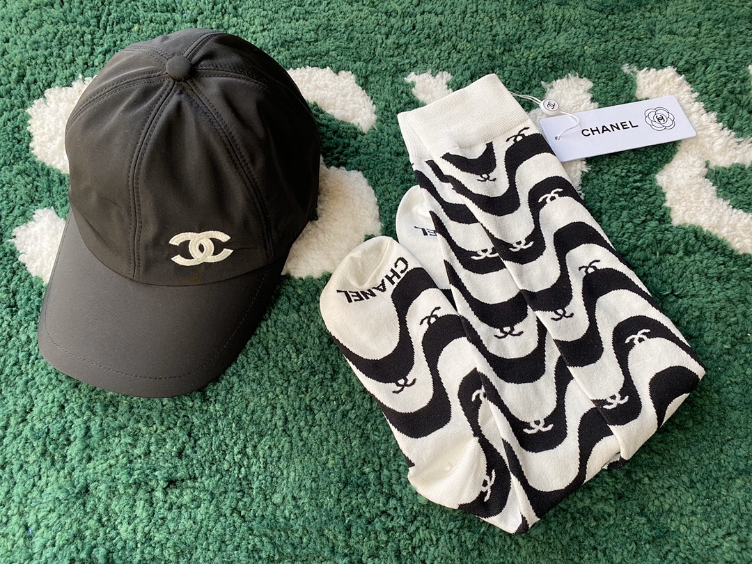 Accessiories Chanel Long Socks - Image 3