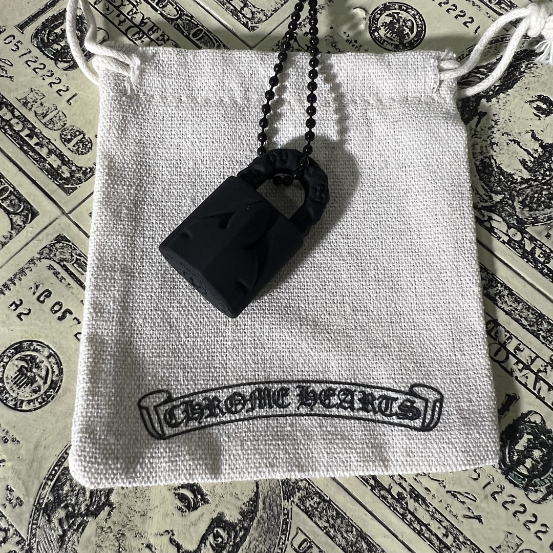 Chanel CHROME HEARTS Necklace - Image 8