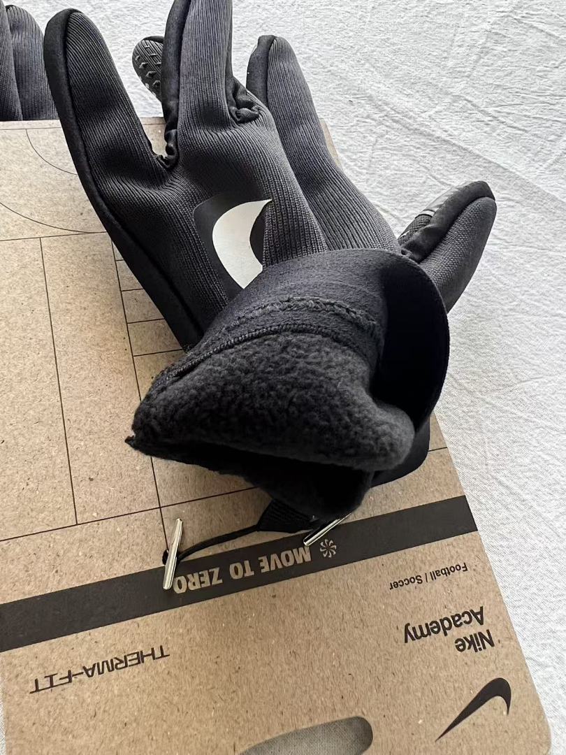 Accessiories Glove Label - Image 8