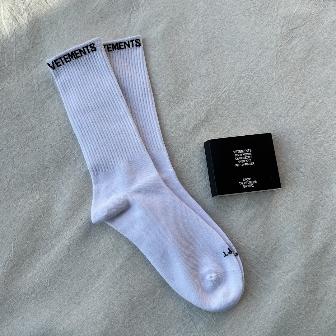 Accessiories VETEMENTS 2024 New Socks VT (Flat Version) - Image 3