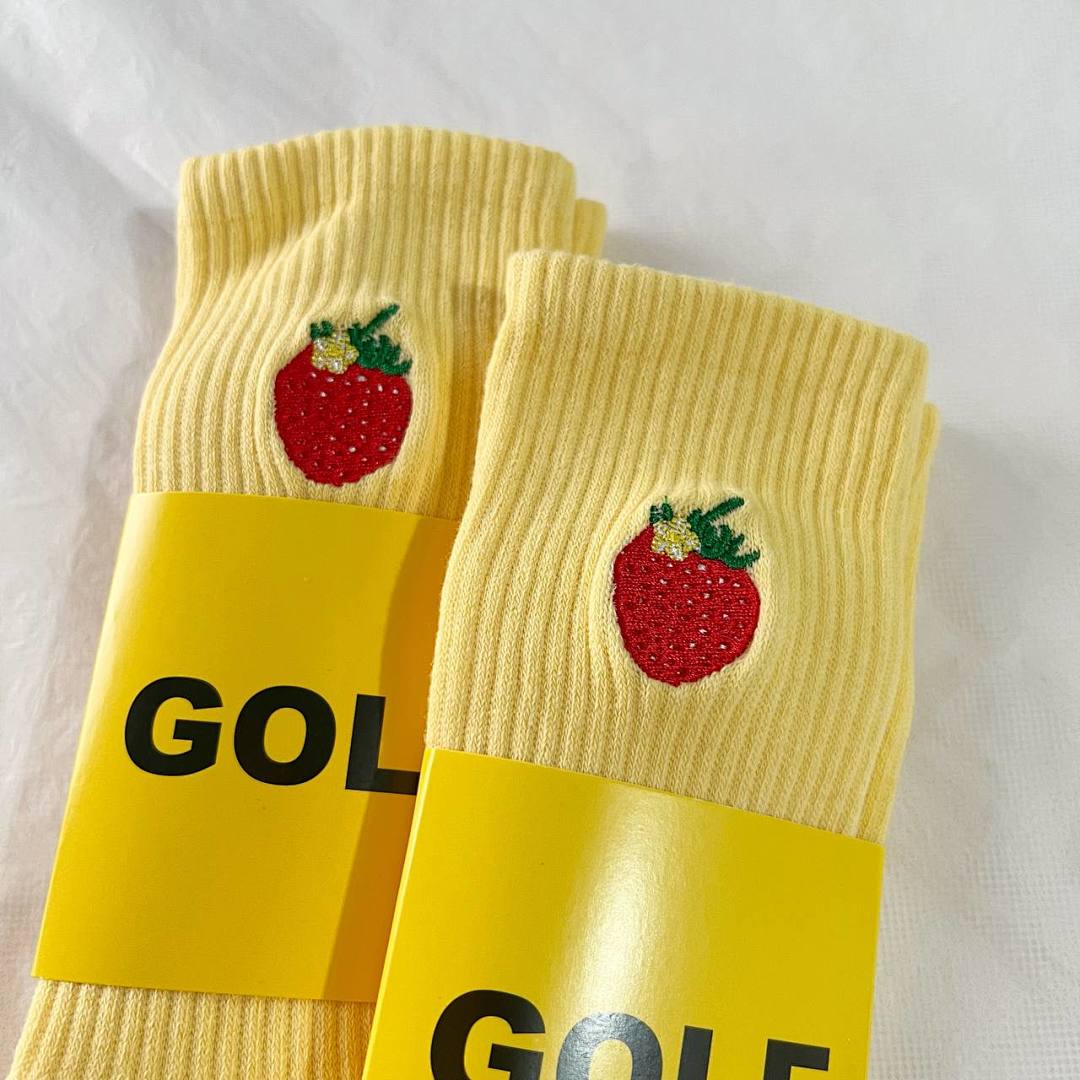 GOLF WANG 2023 Strawberry, photo 1