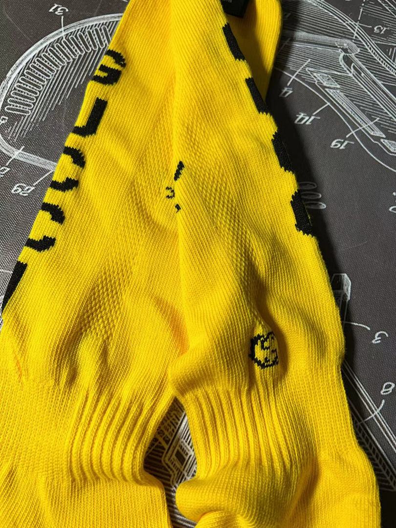 Accessiories G Yellow Long Socks - Image 7
