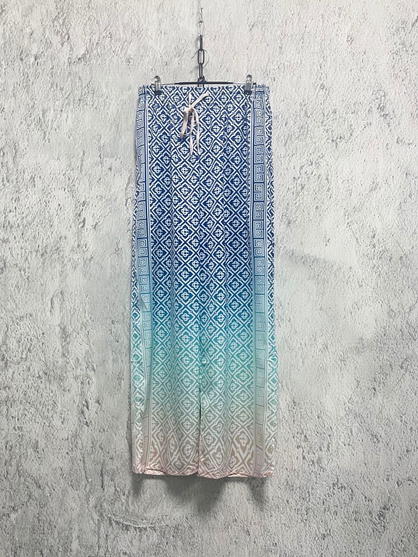 C*asablanca Wind Summer Long (Gradient), photo 1