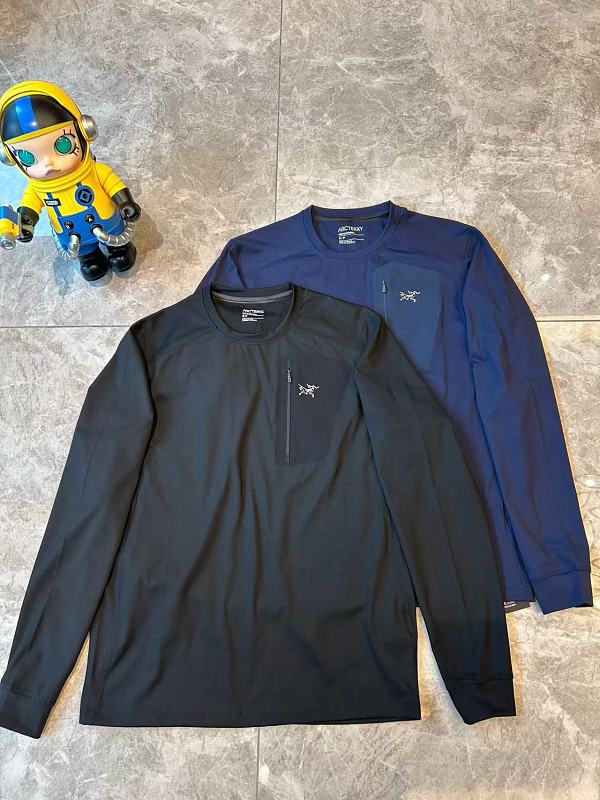 On Running Rho LT Collar Top Velvet, photo 1
