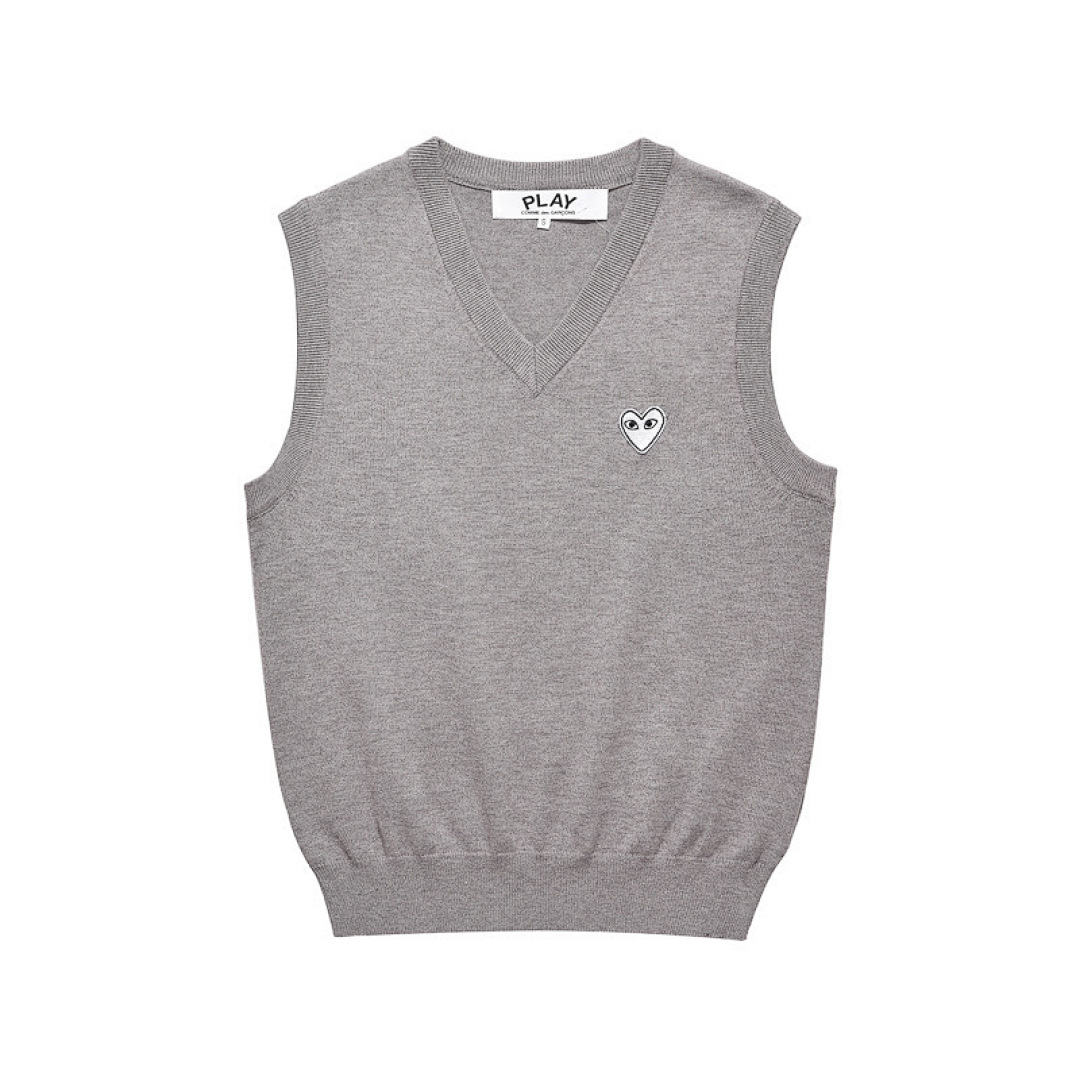 Grey White, photo 1