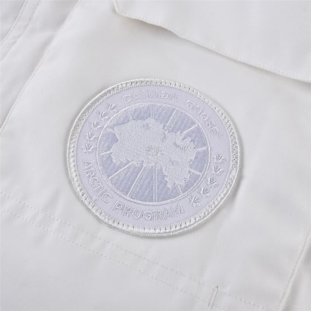 On Running White - Image 7