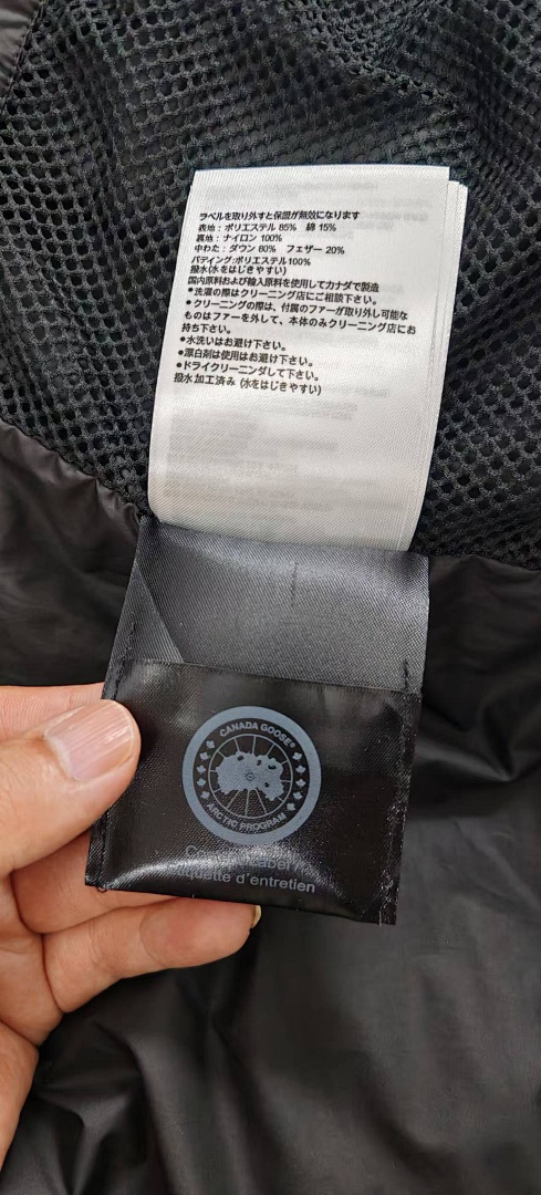 On Running Black Label - Image 3