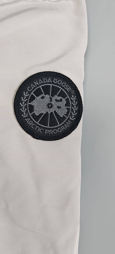 CG Black Label (White) - Image 4