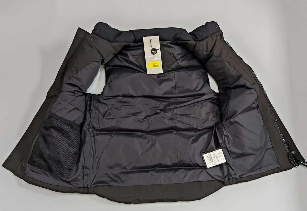 CG Black - Image 7