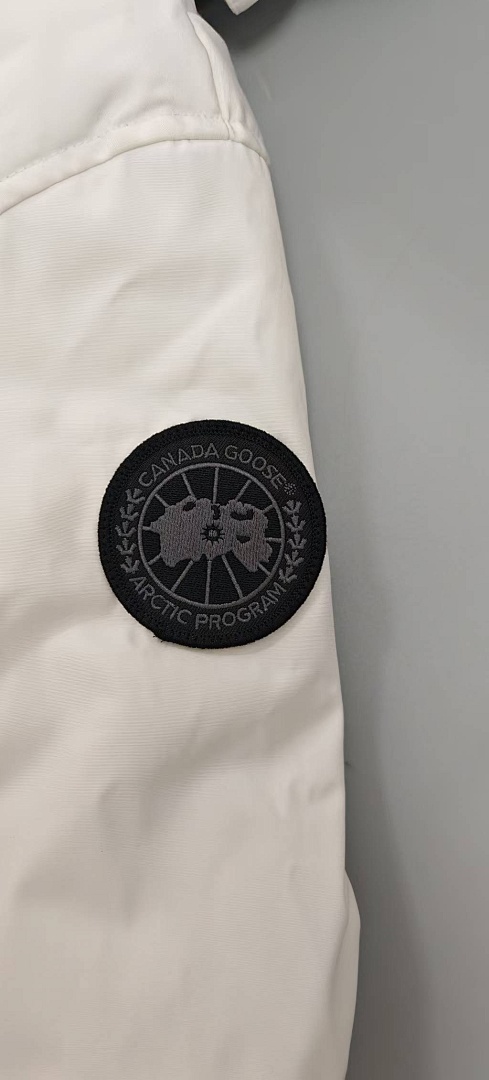 CG Black Label (Triple White) - Image 4