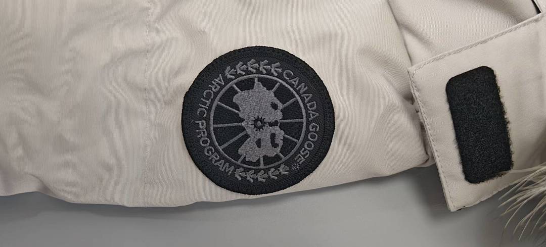 CG Black Label (White) - Image 6