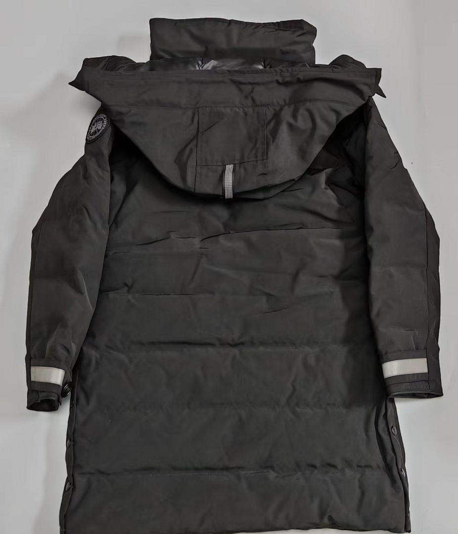 On Running Black Label - Image 9