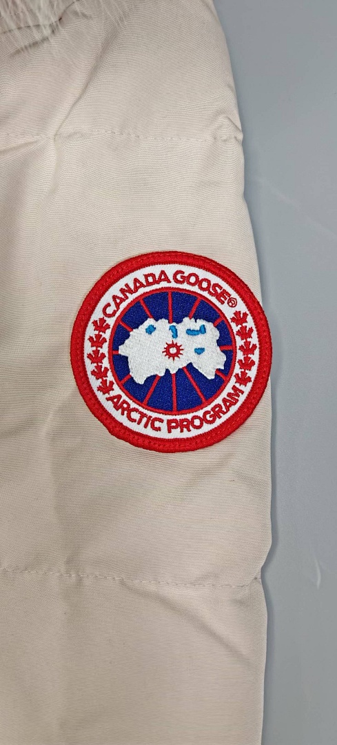 CG Off (White) - Image 6
