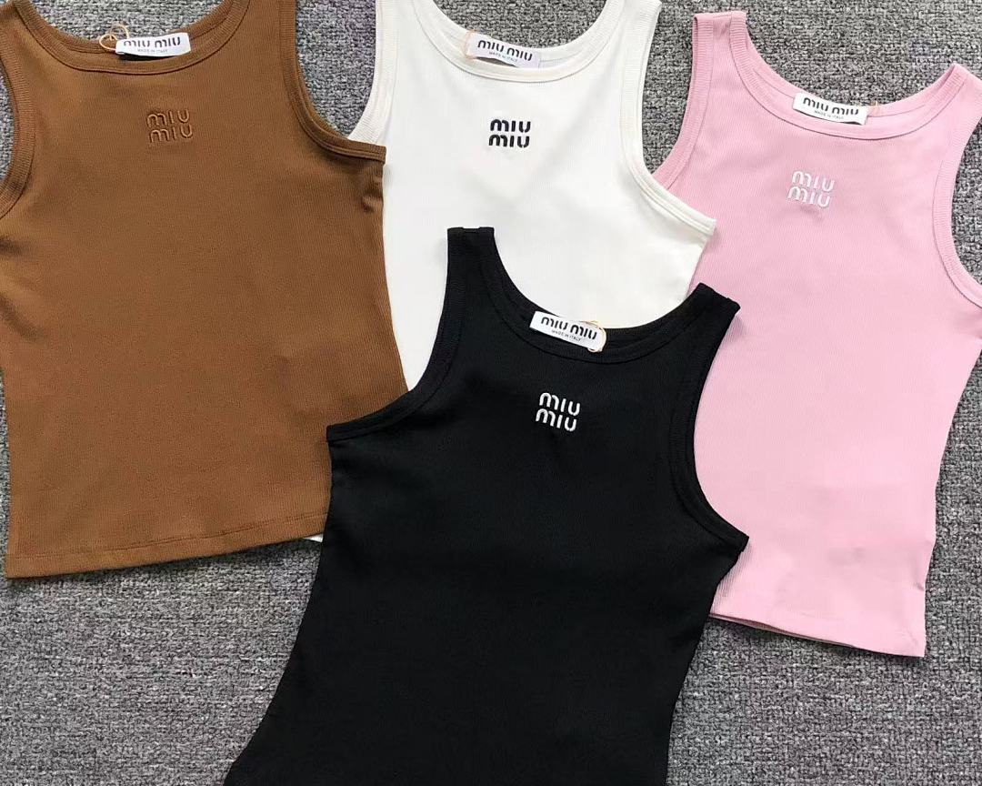 Miu Miu 128 M⭐U VEST FEMAIE - Image 4