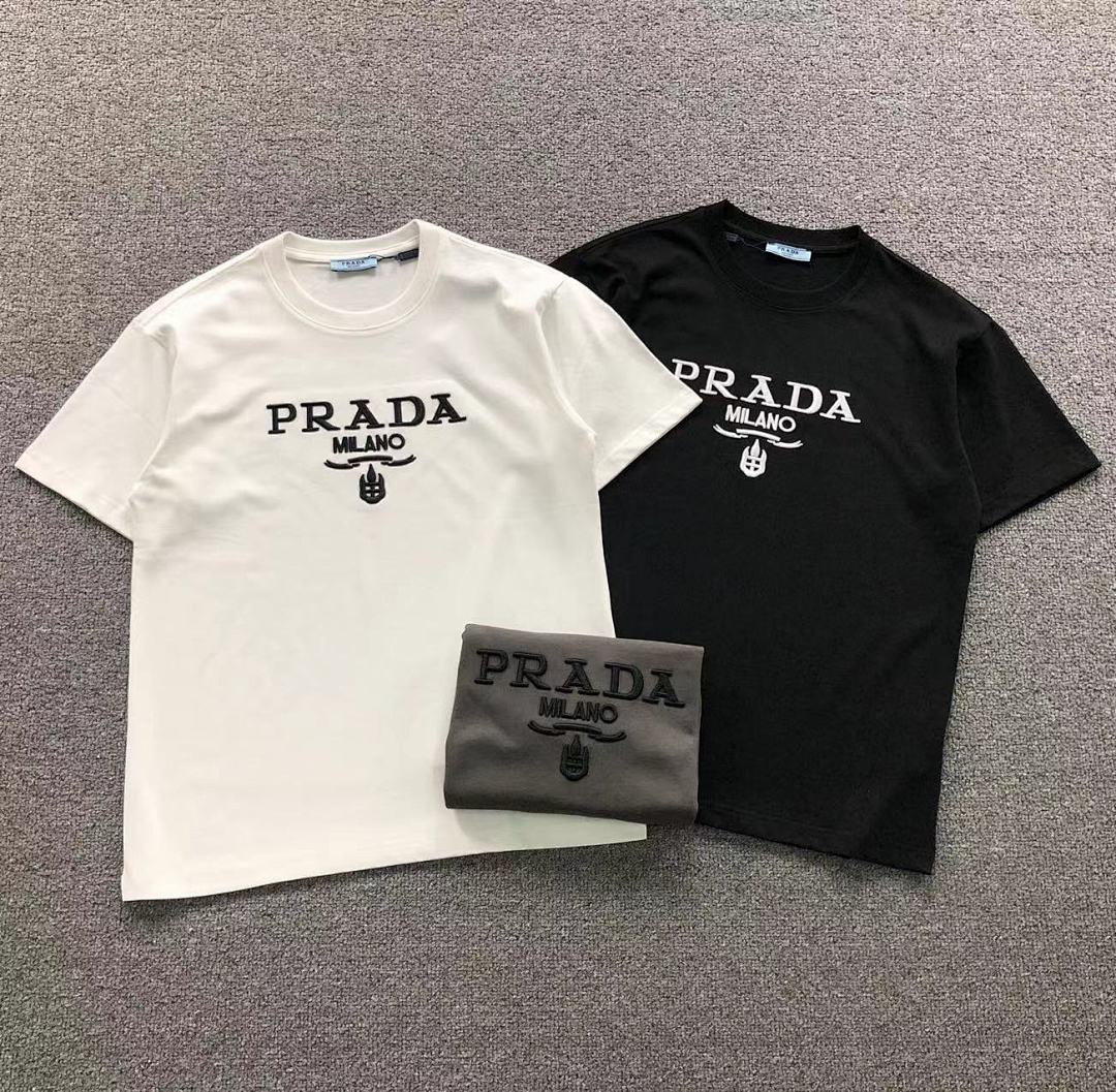 Prada 125 P⭐A⭐A T-SHIRT 3112032521 (Im 170Cm 60Kg I Wear Size M In The Phot)