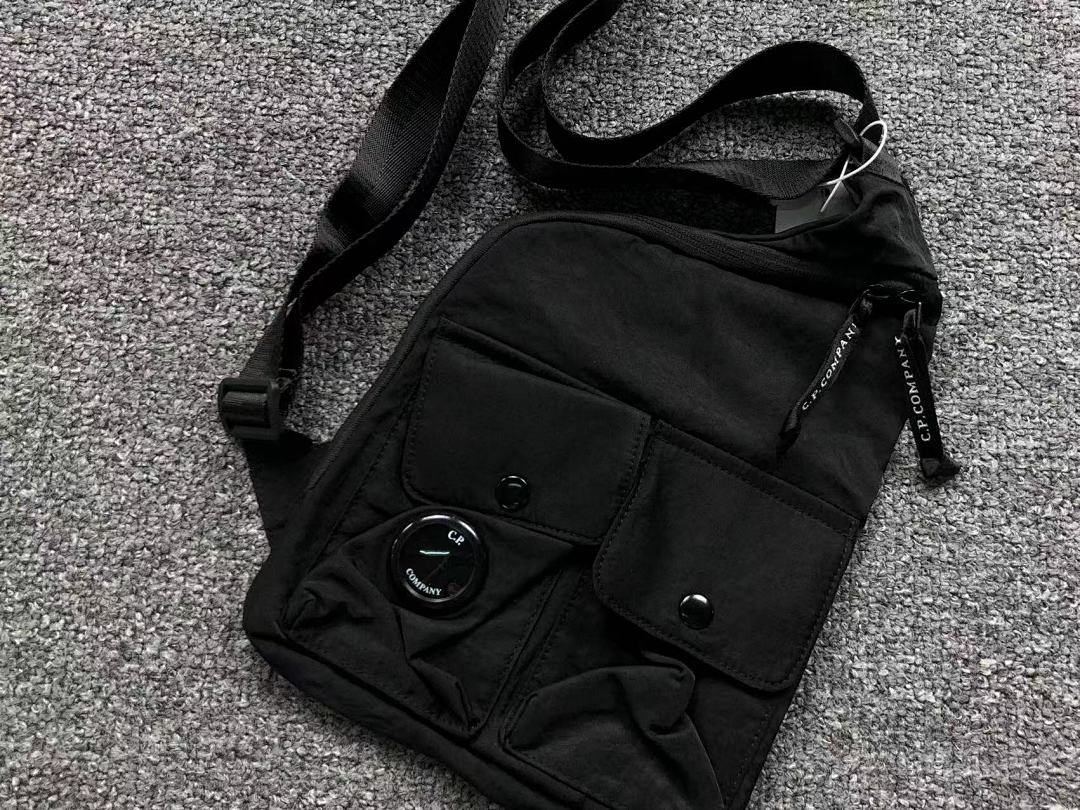 C.P. Company 115 CP BAG 216030824 (Long 22CM* Wide 3CM* High 24CM) - Image 4
