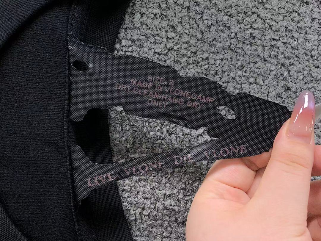 On Running 68 VLONE T-SHIRT 56120191 (Im 170Cm 60Kg I Wear Size S In The Phot) - Image 23