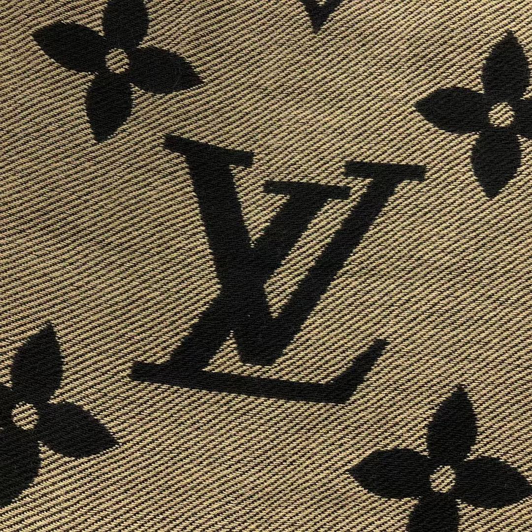 Louis Vuitton 85 L⭐ SCARF 512202776 (Long 184CM* Wide 65CM*) - Image 4