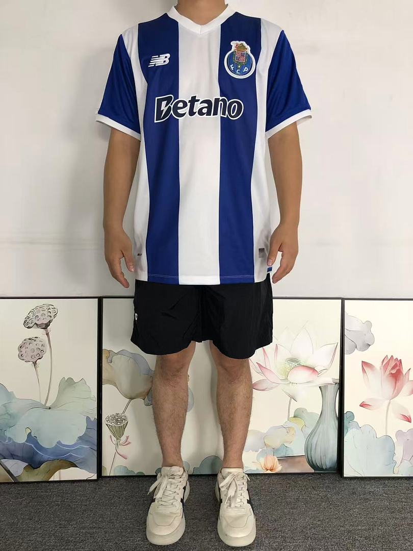 Unbranded 82 FOOTBALL T-SHIRT 32070712002 (Im 170Cm 60Kg I Wear Size L In The Phot) - Image 3